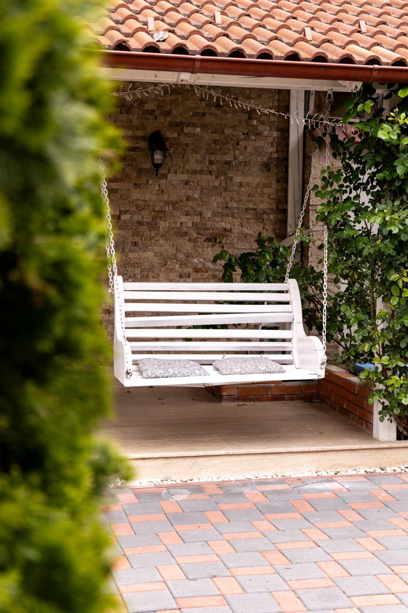 Green Garden Avrig Exterior foto